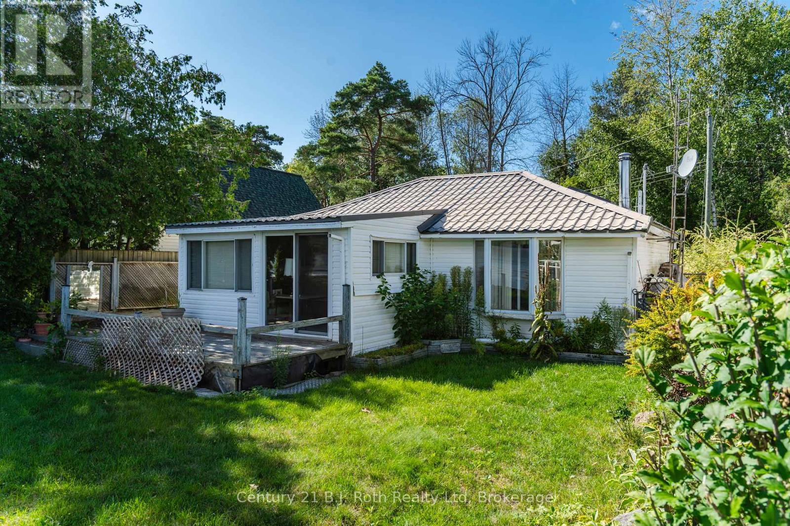 15 Bow Road Property Photo 2