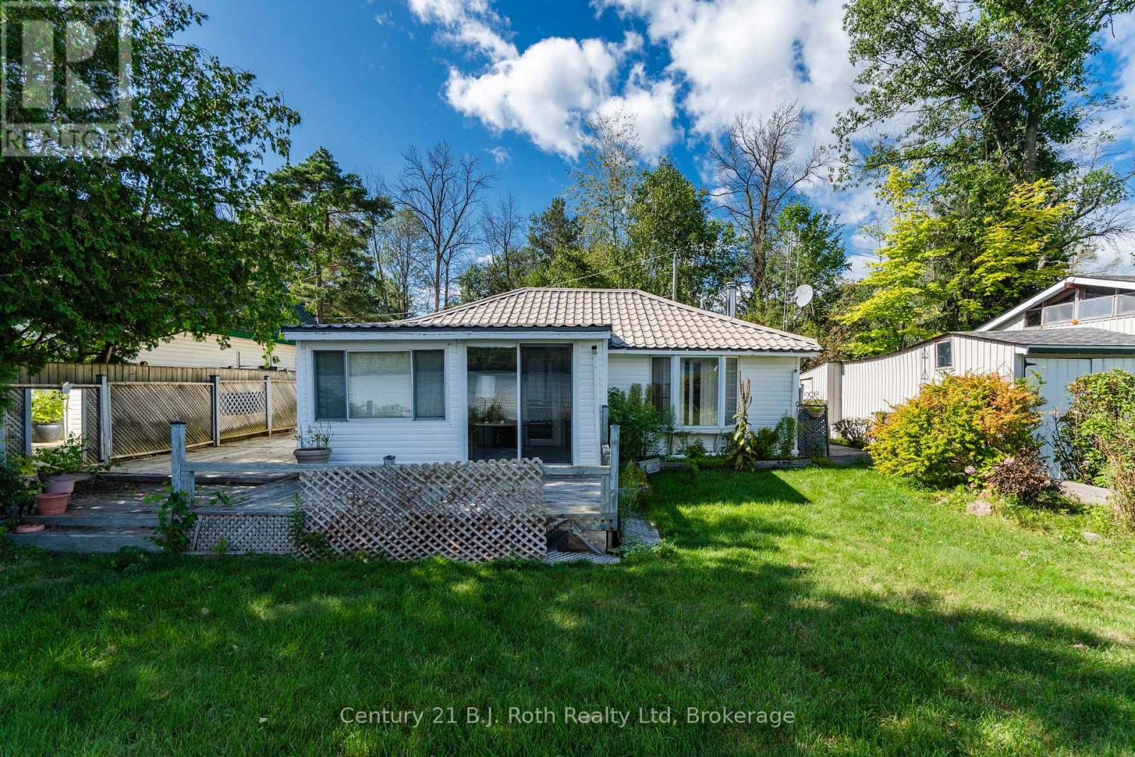 15 Bow Road Property Photo 8