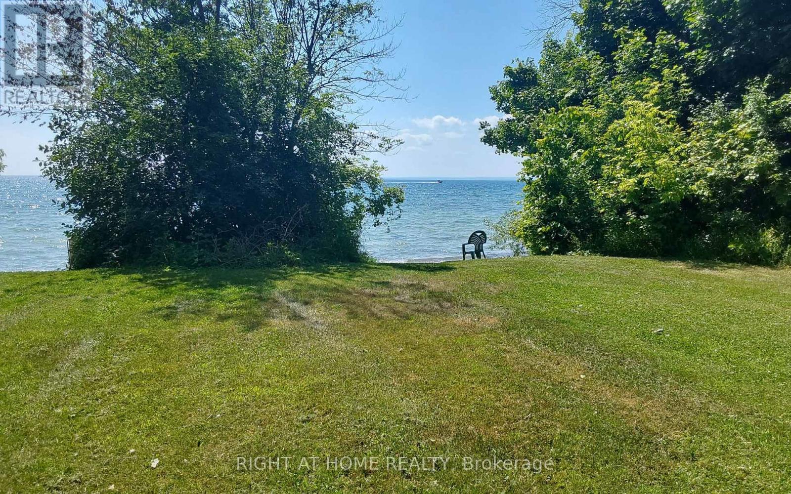 2323 Lakeshore Drive Property Photo 5