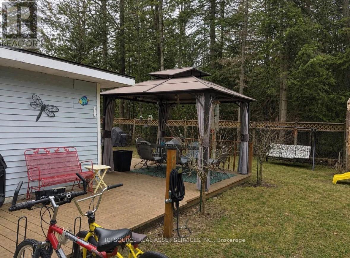 126 Pinecrest Avenue Property Photo 8