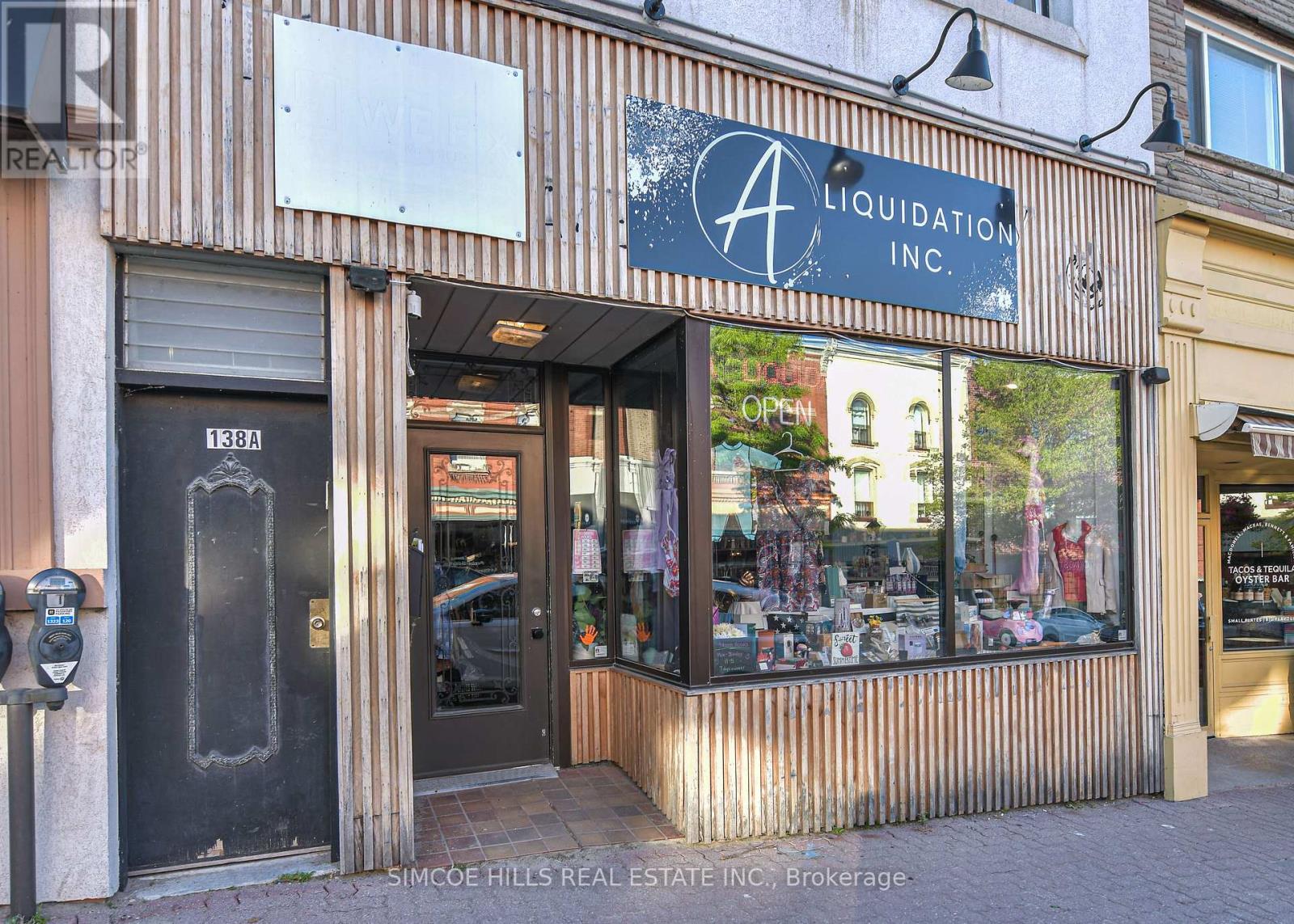 138 MISSISSAGA STREET E Property Photo 1