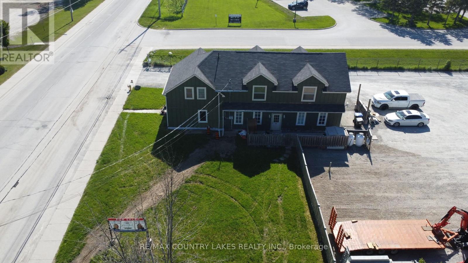 3232 Simcoe Road Property Photo 4