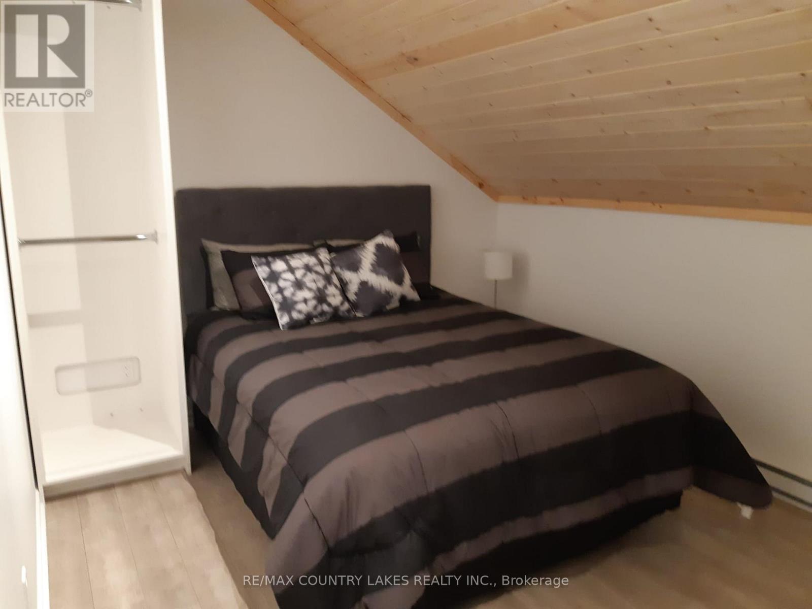 3232 Simcoe Road Property Photo 26