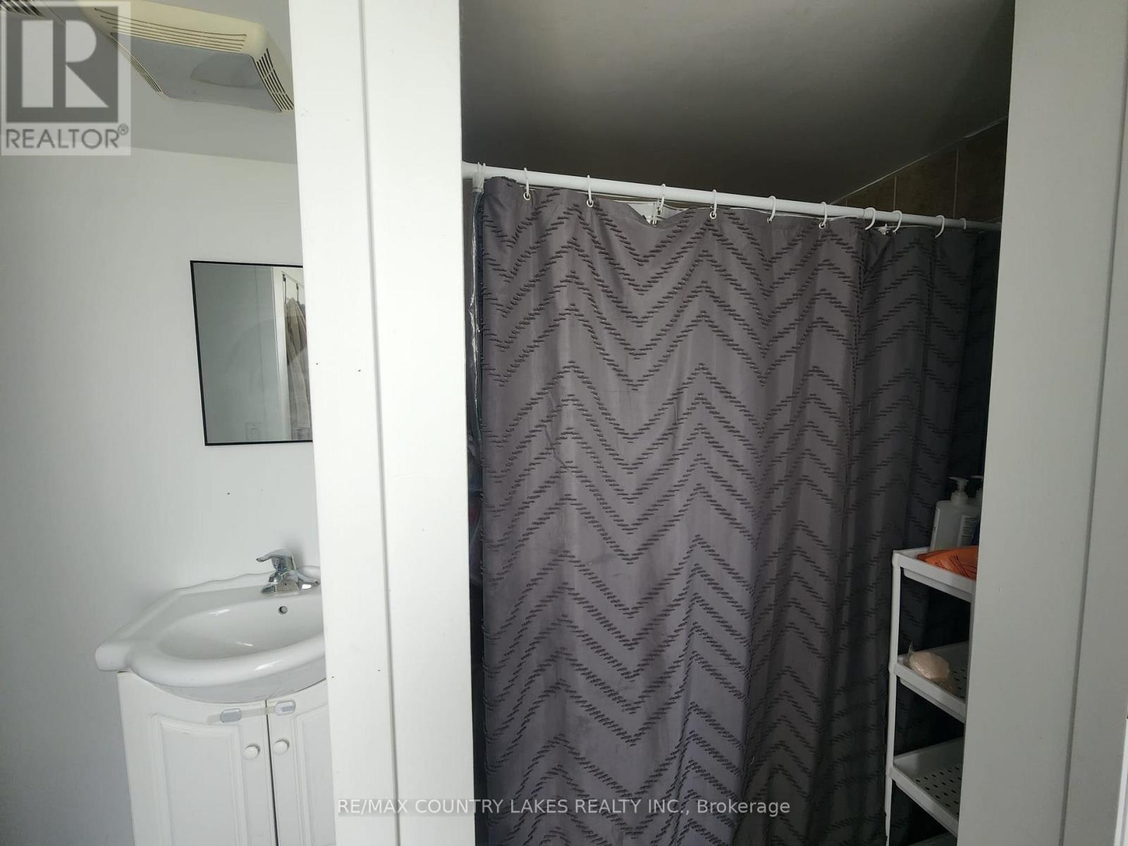 3232 Simcoe Road Property Photo 31