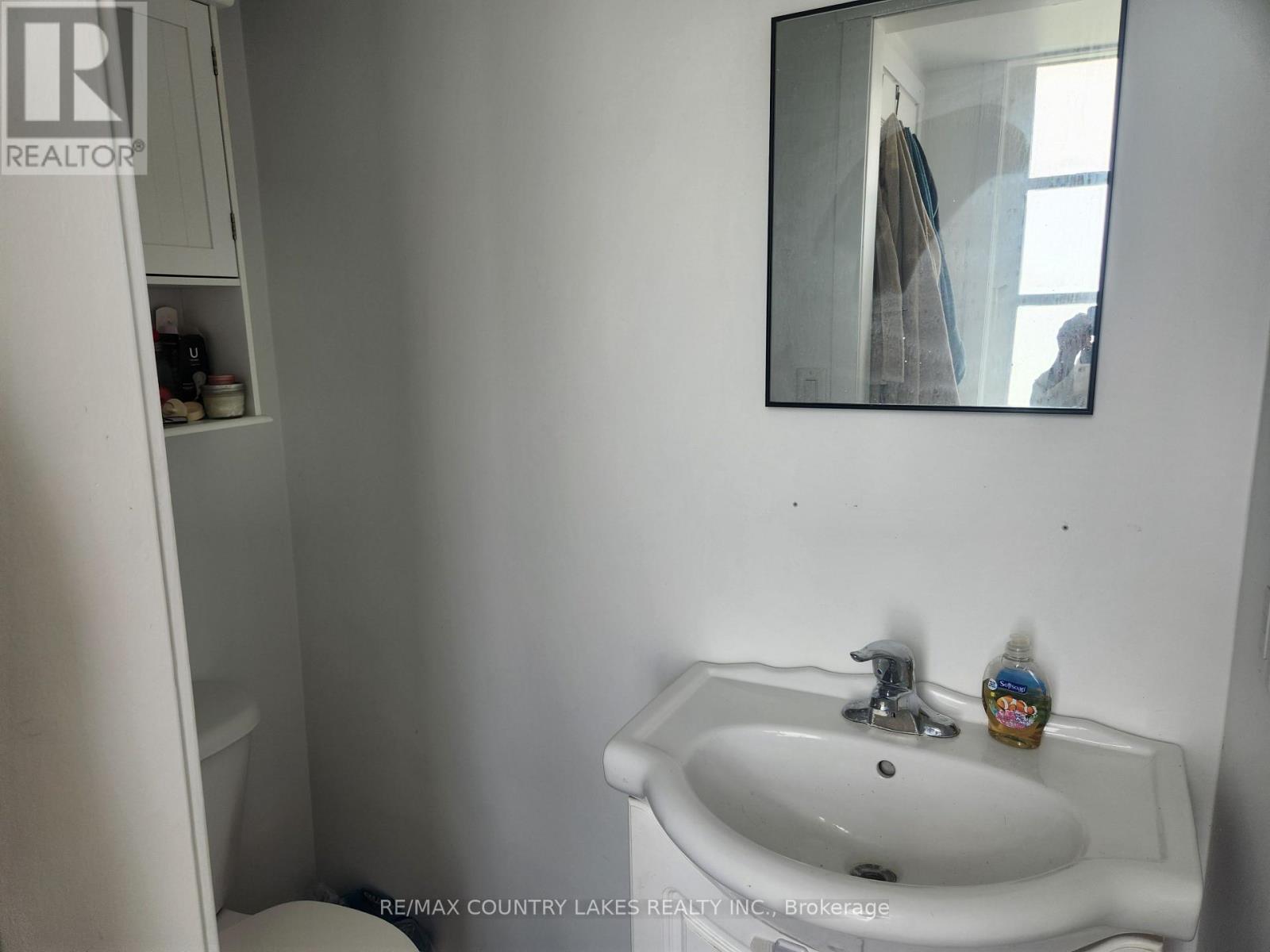 3232 Simcoe Road Property Photo 32