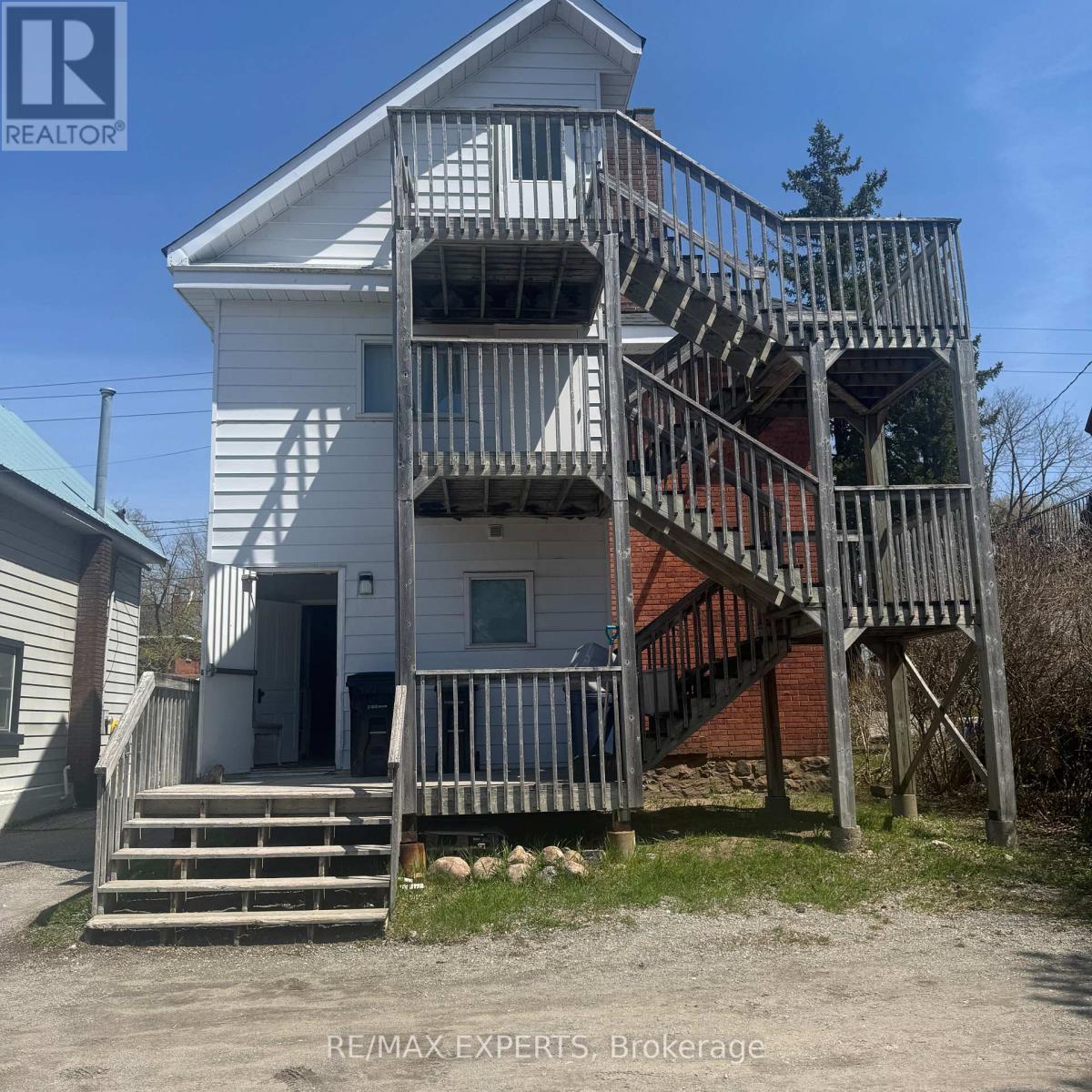 354 Midland Avenue Property Photo 7