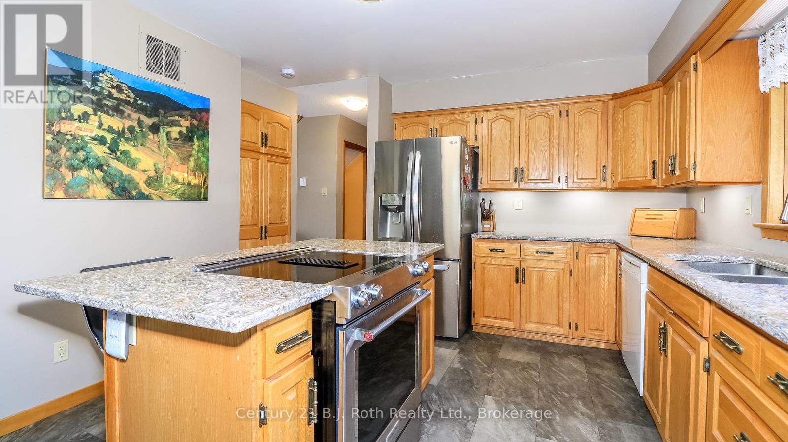 3332 Grayshott Drive Property Photo 6