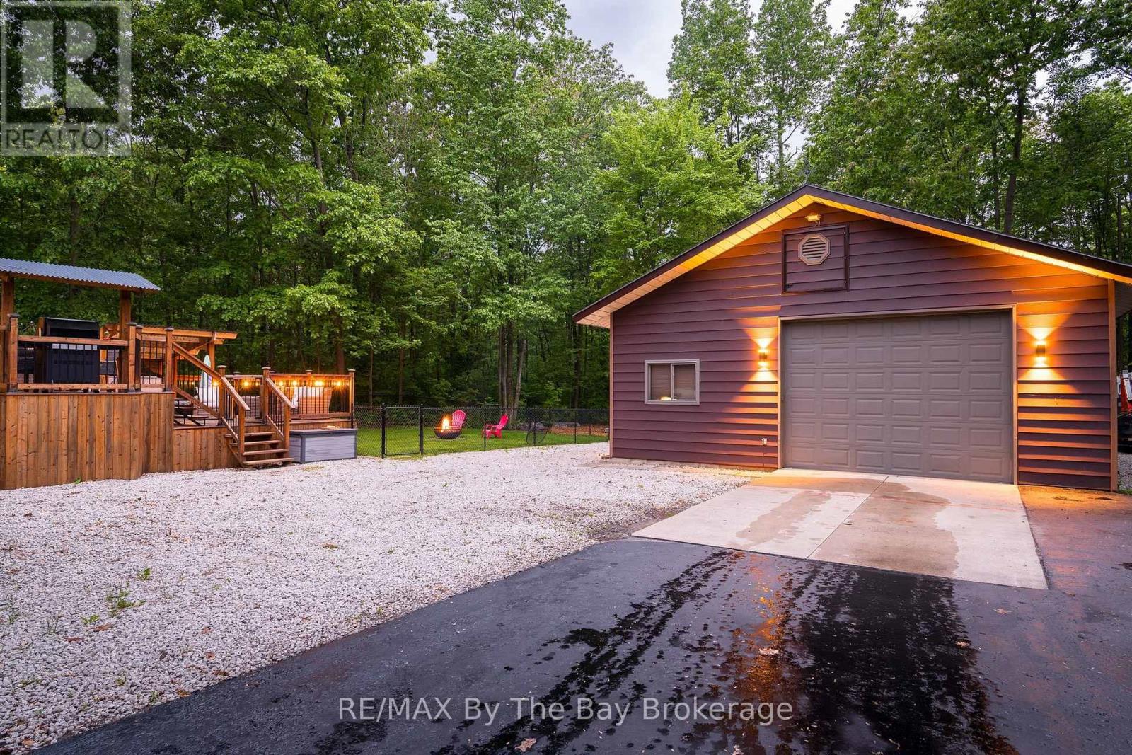 10 Birchwood Trail Property Photo 2