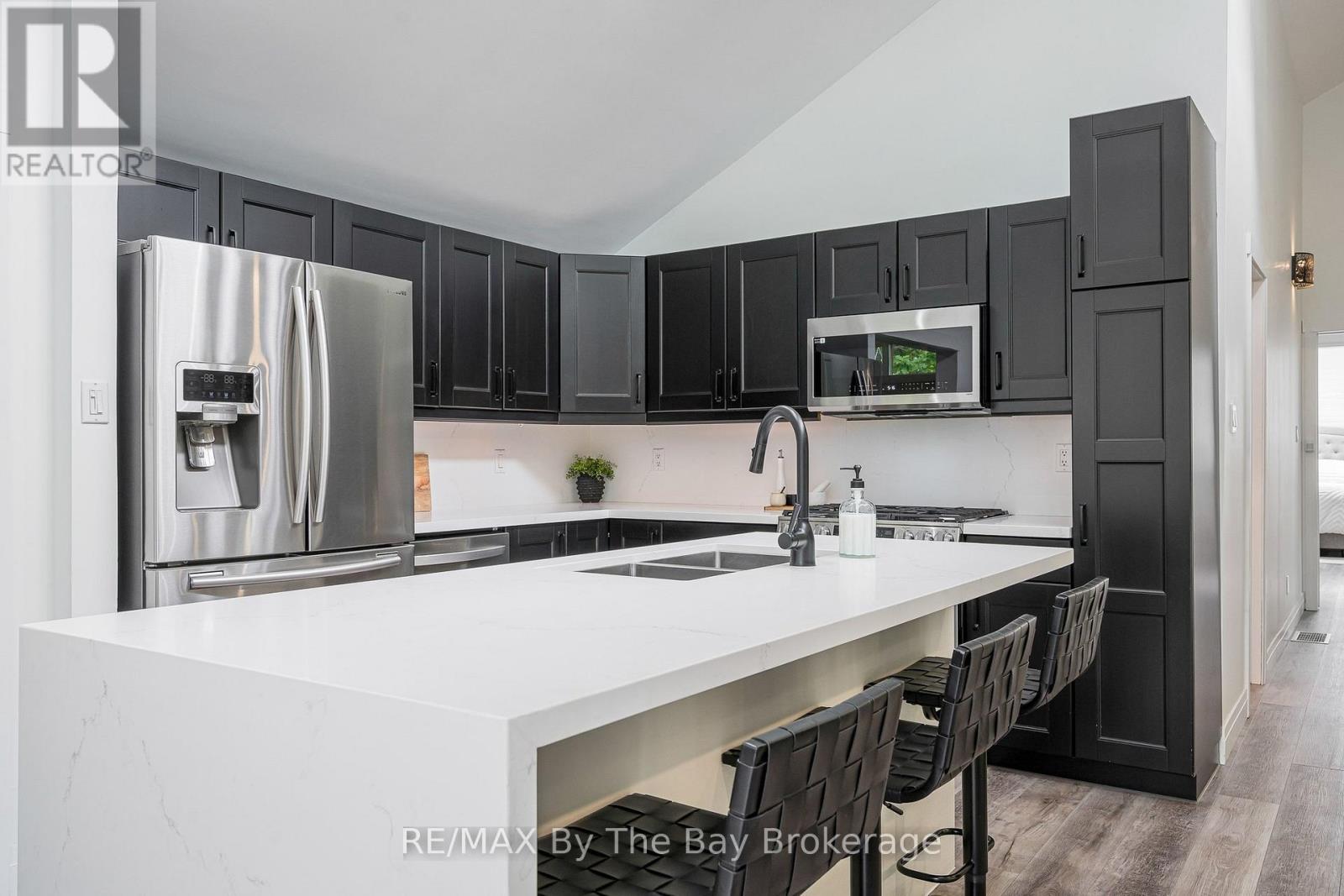 10 Birchwood Trail Property Photo 10