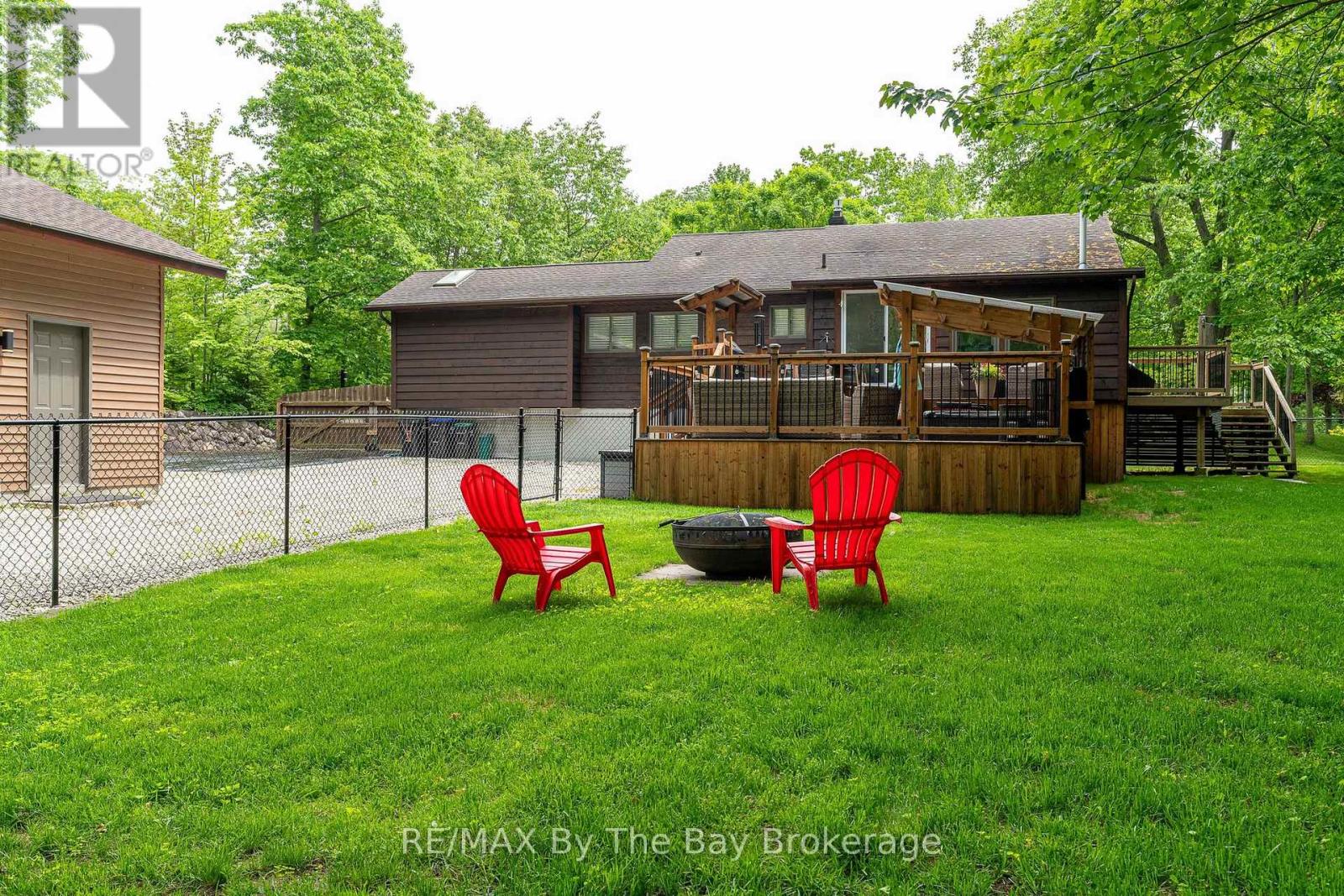 10 Birchwood Trail Property Photo 34