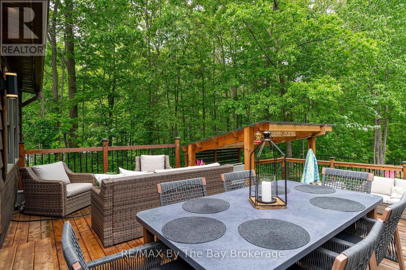 10 Birchwood Trail Property Photo 37