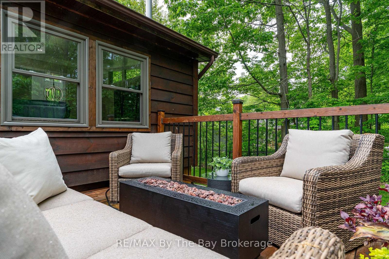10 Birchwood Trail Property Photo 38