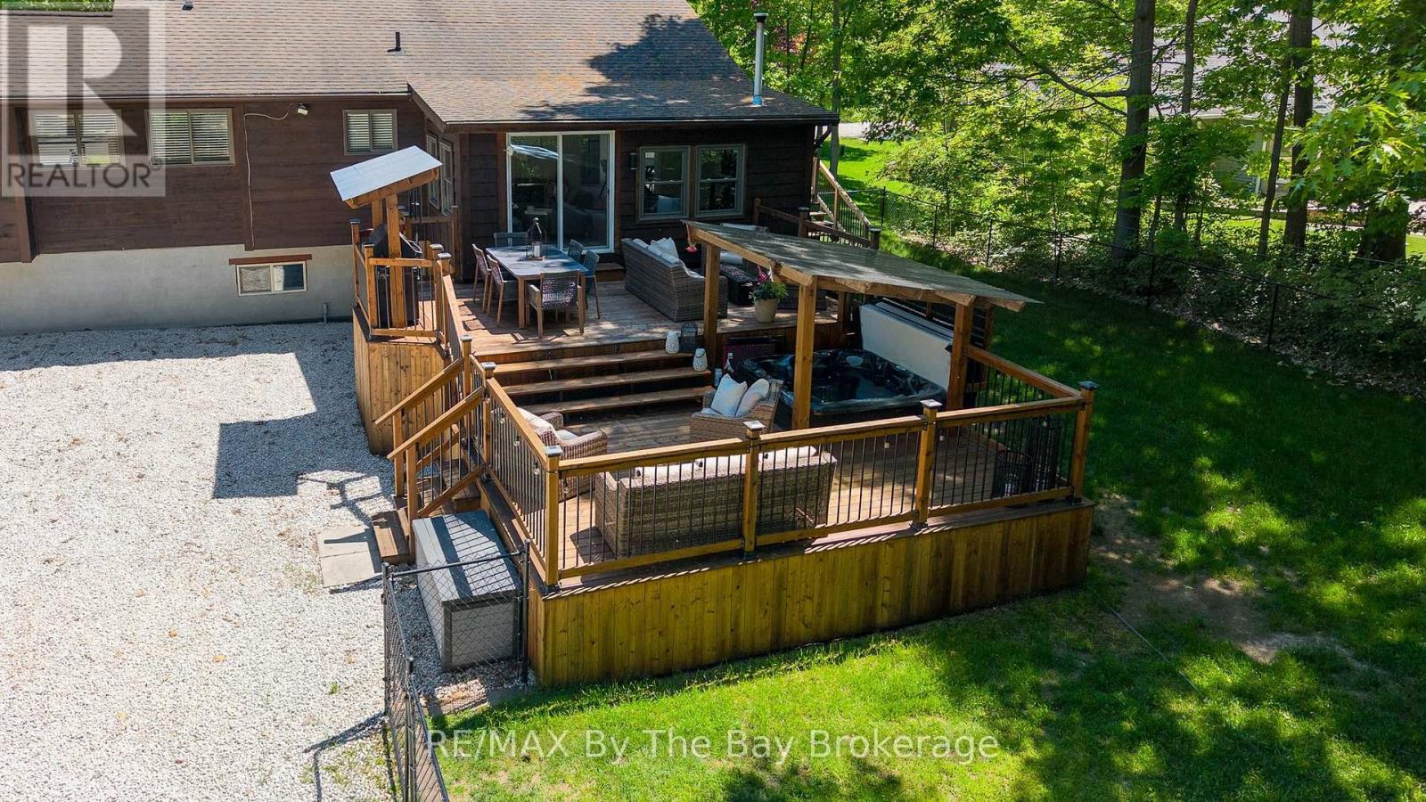10 Birchwood Trail Property Photo 45