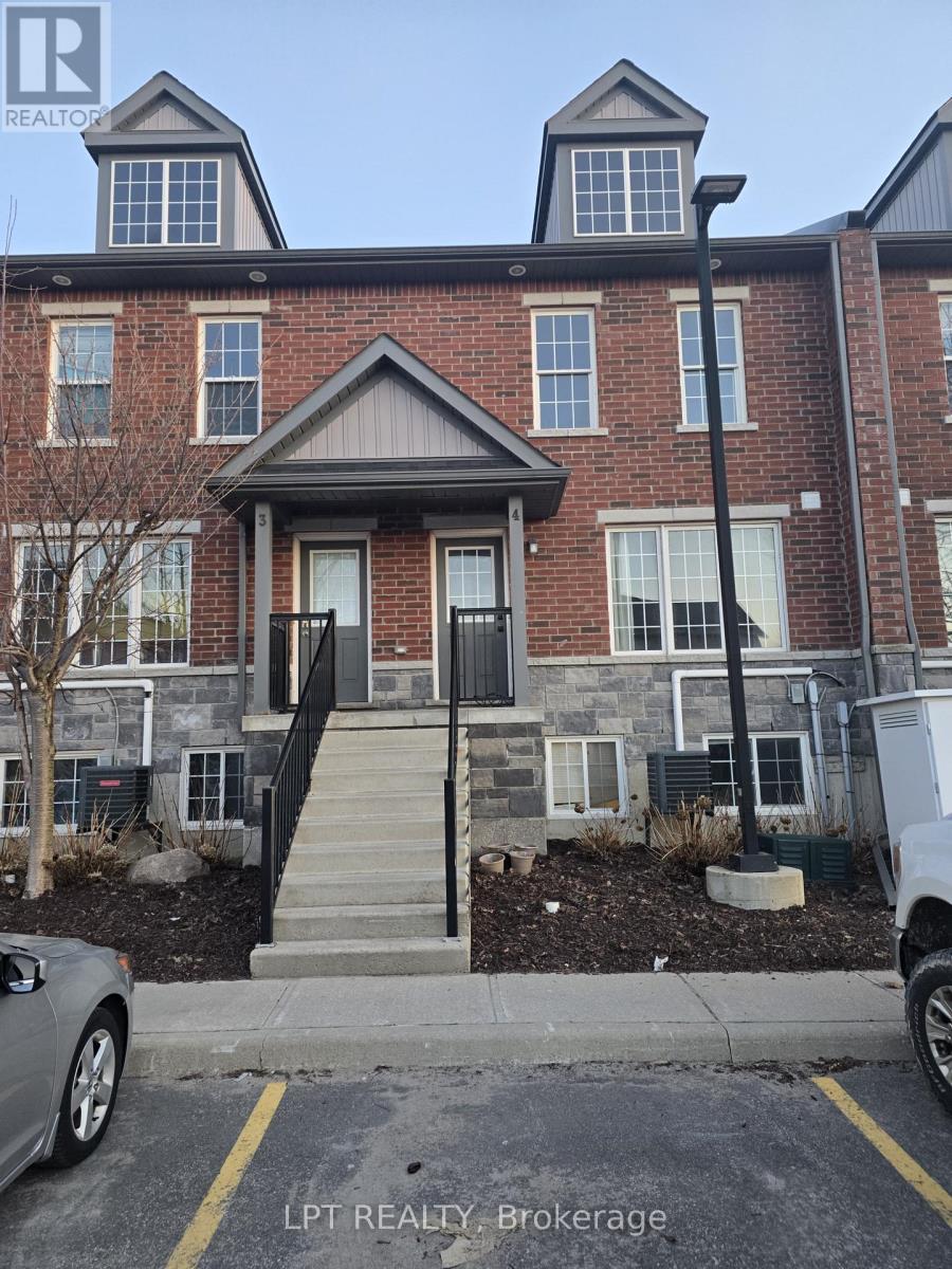 4 - 244 Penetanguishene Road Photo de la propriété 1