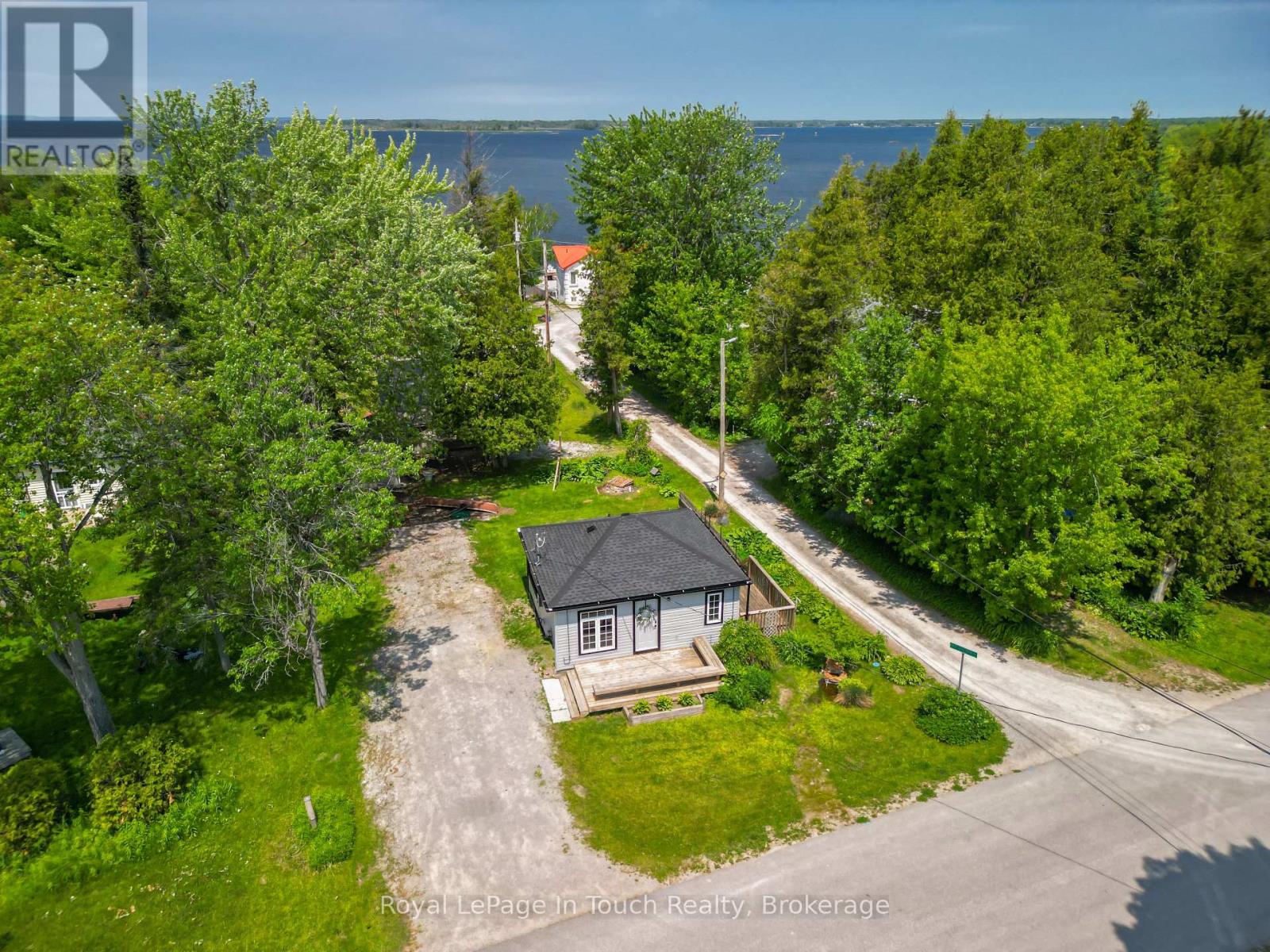 78 King Rd Property Photo 2