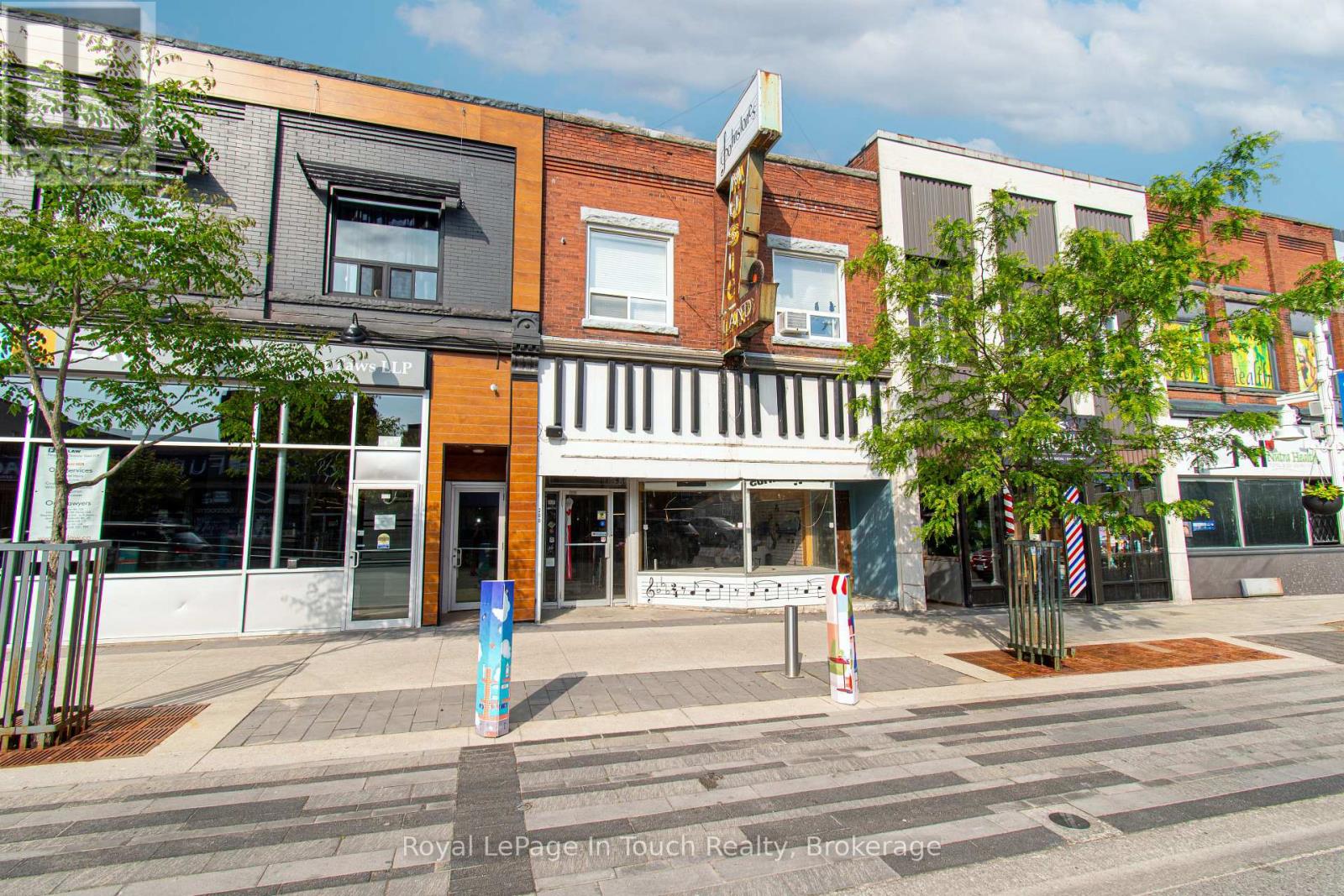 280 King Street Property Photo 2