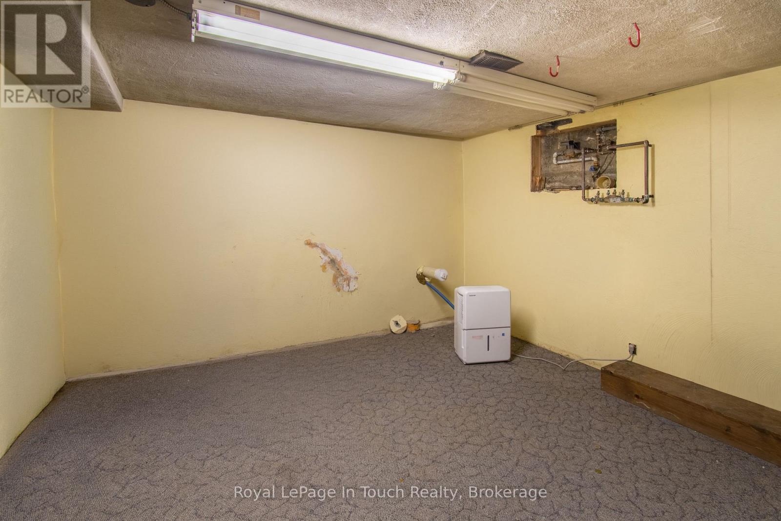 280 King Street Property Photo 19