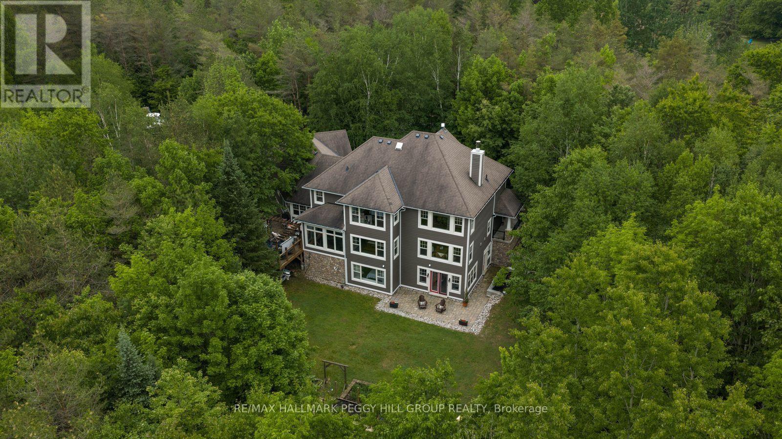 185 Skylark Road Property Photo 2