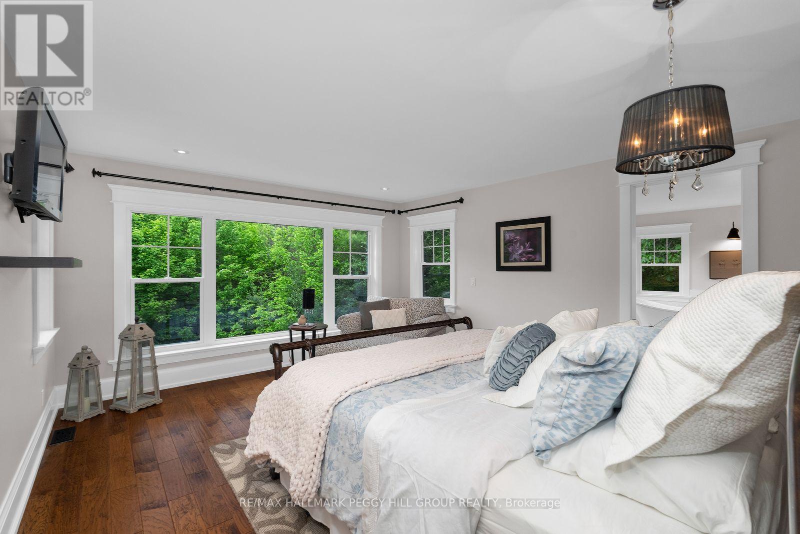 185 Skylark Road Property Photo 14