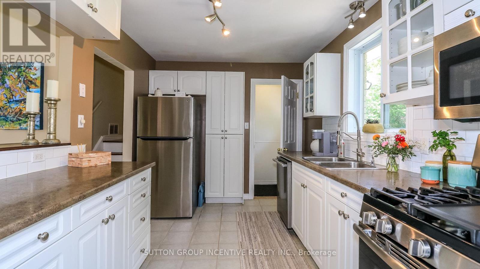 18 Jill's Court Property Photo 8