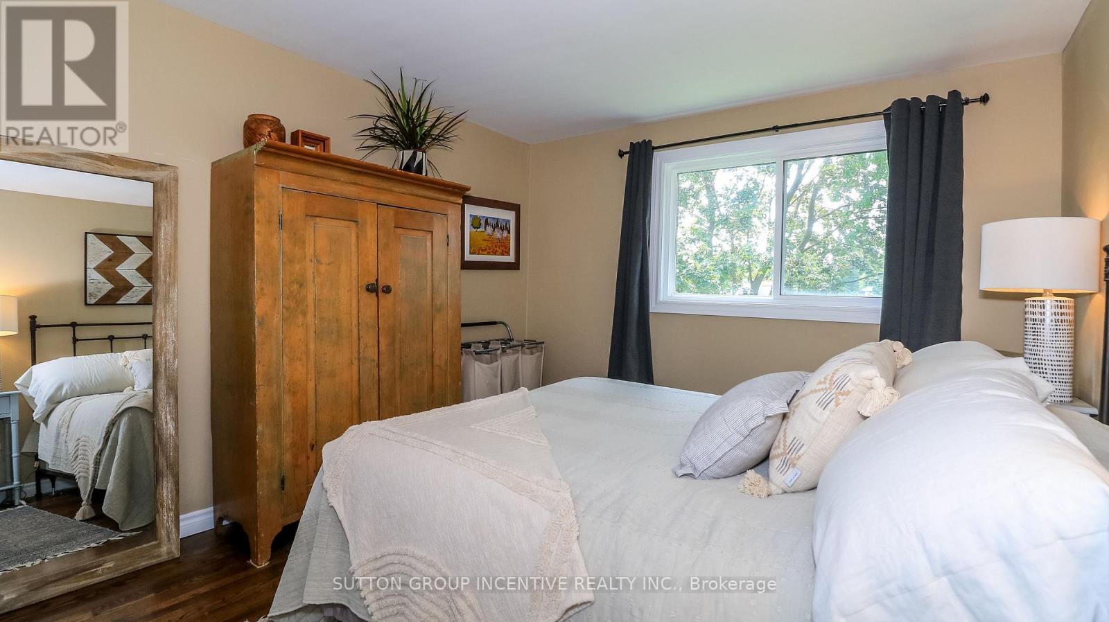 18 Jill's Court Property Photo 12