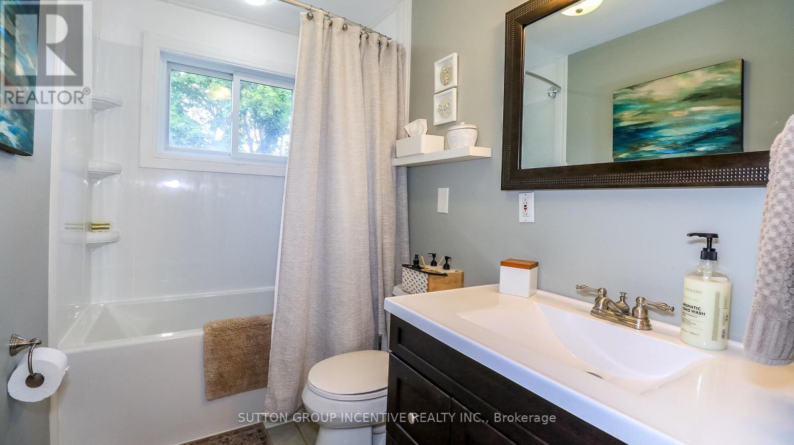 18 Jill's Court Property Photo 16