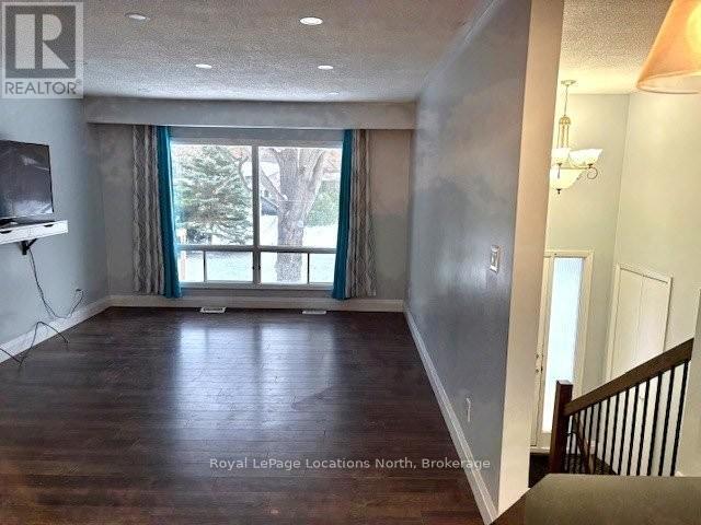 40 Rue Vanier Property Photo 4