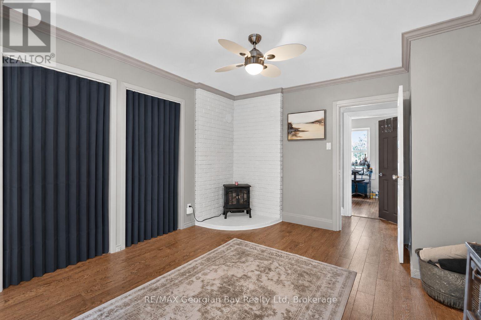 241 Donalda Street Property Photo 16
