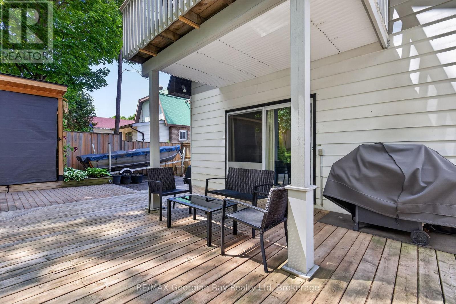 241 Donalda Street Property Photo 20