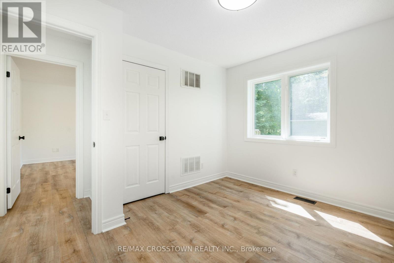 1799 Champlain Road Property Photo 21