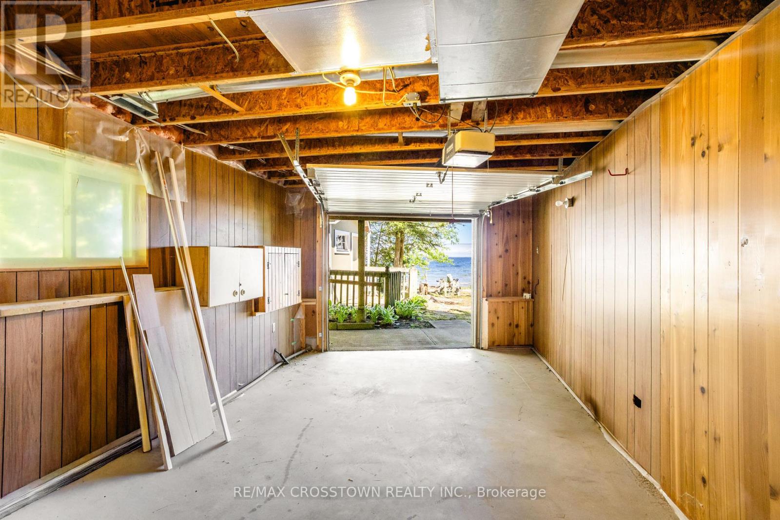 1799 Champlain Road Property Photo 32