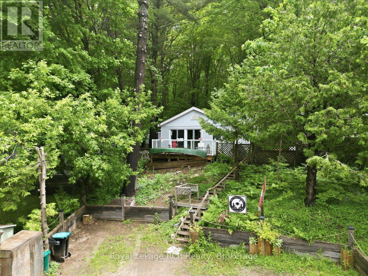 45 Andrew Drive Property Photo 3