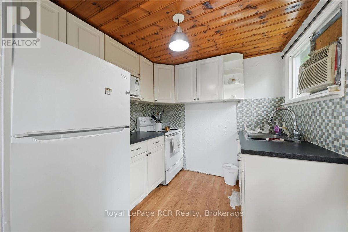 45 Andrew Drive Property Photo 11
