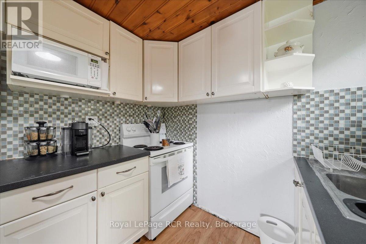 45 Andrew Drive Property Photo 12