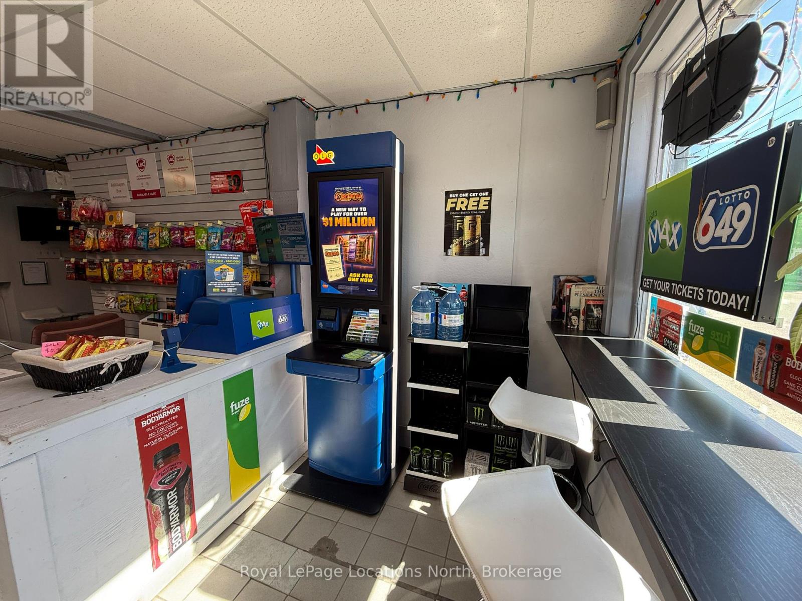 181 Birch Street Property Photo 7