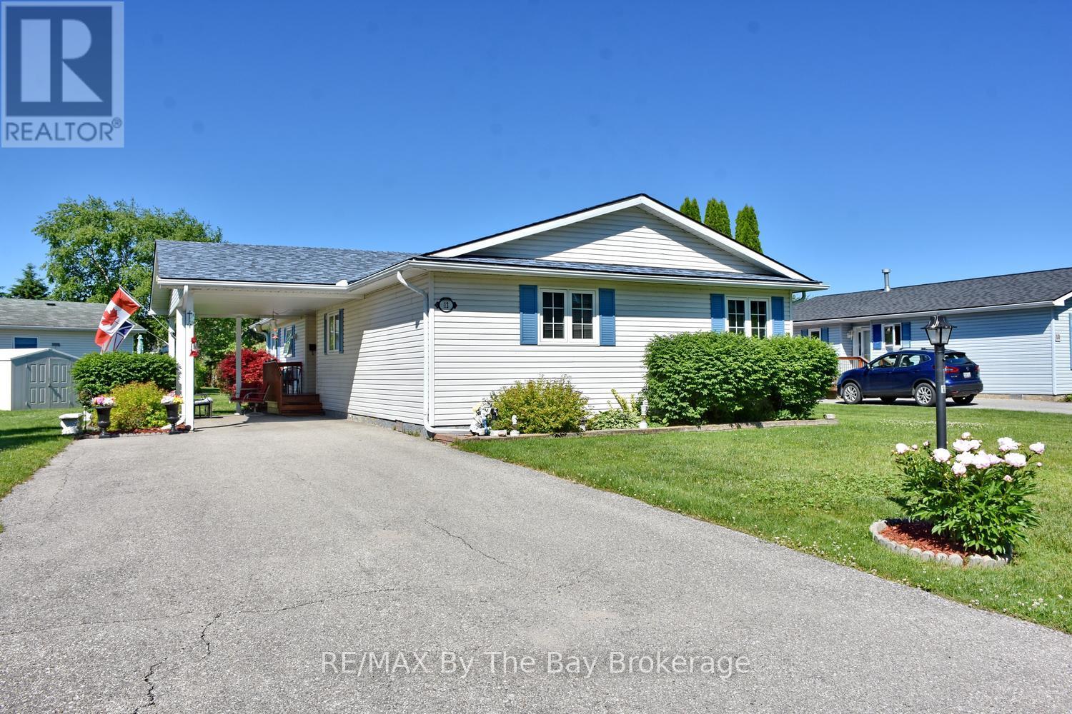 12 Indiana Avenue Property Photo 1