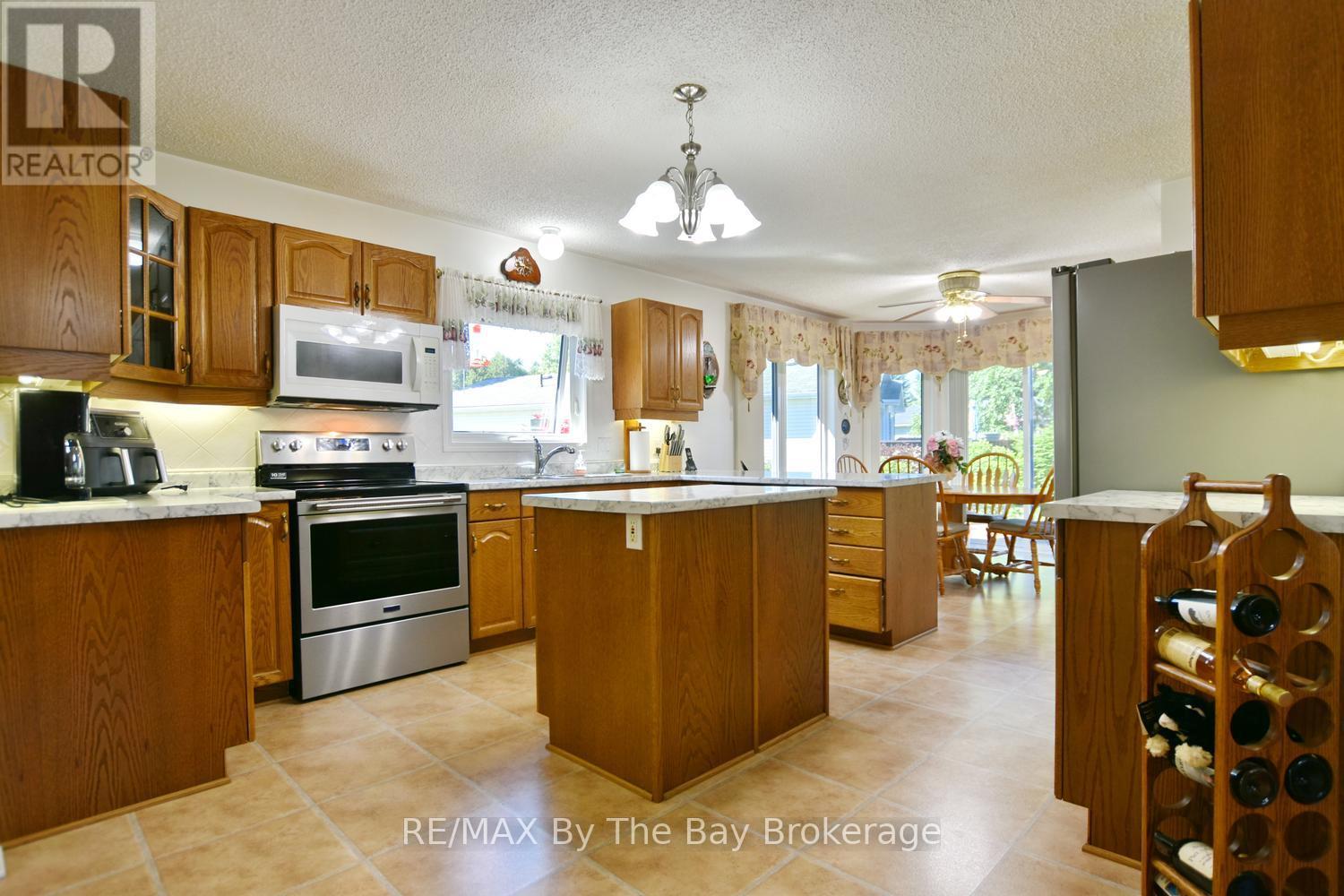 12 Indiana Avenue Property Photo 10