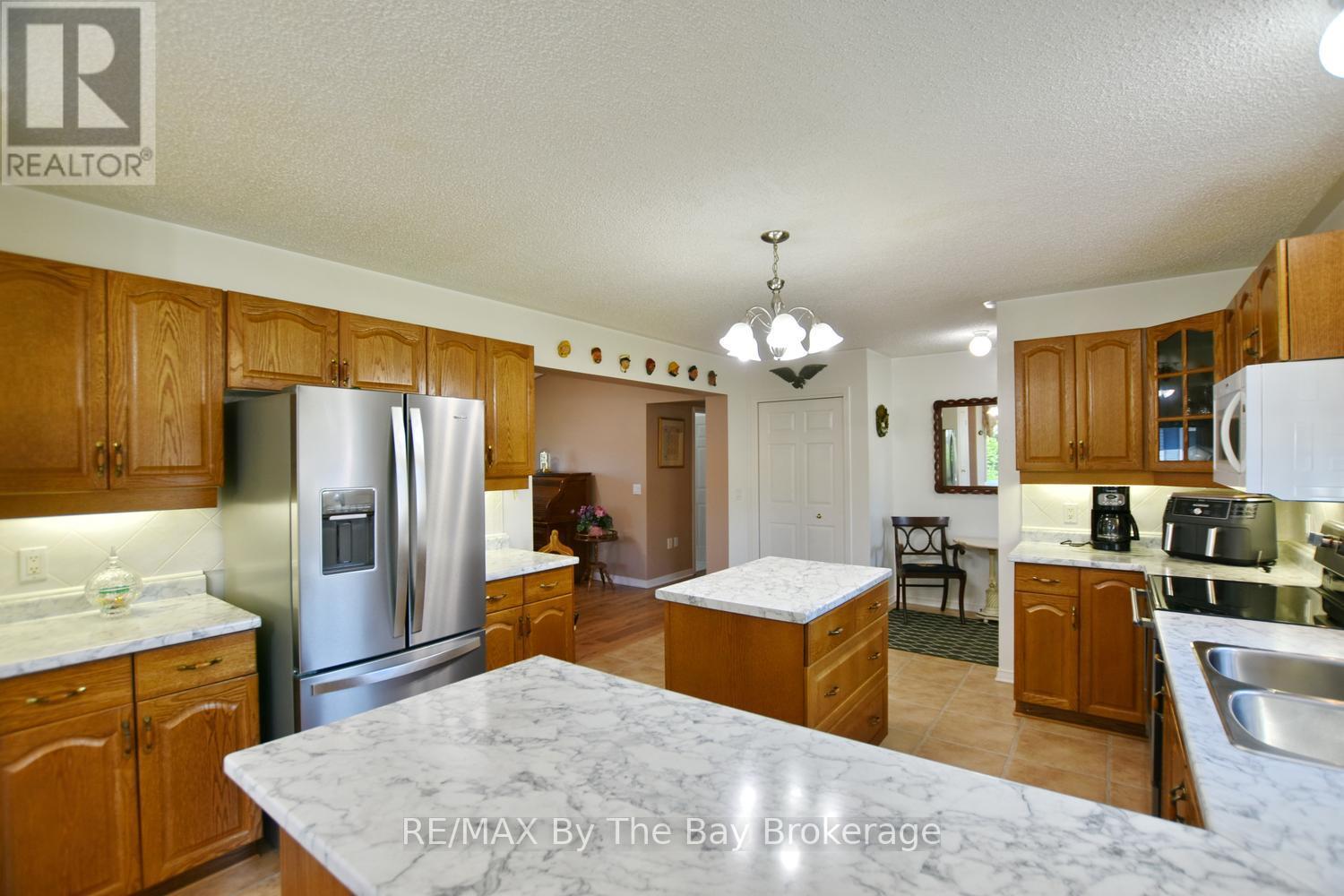 12 Indiana Avenue Property Photo 12