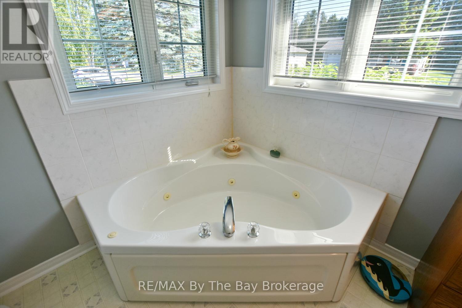 12 Indiana Avenue Property Photo 22
