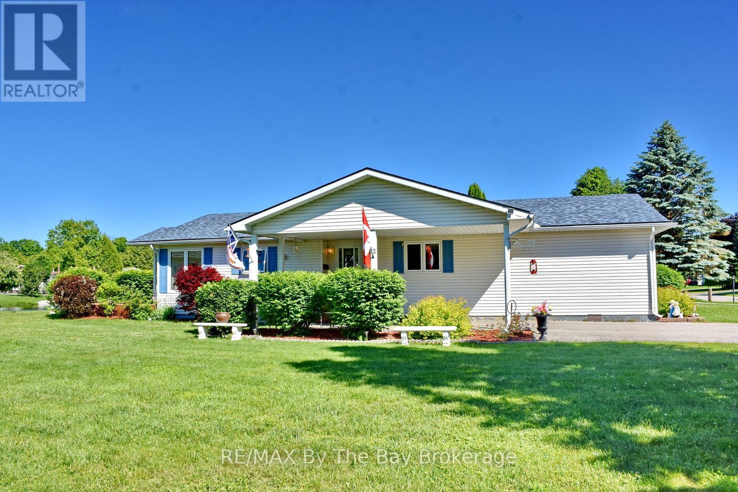 12 Indiana Avenue Property Photo 30