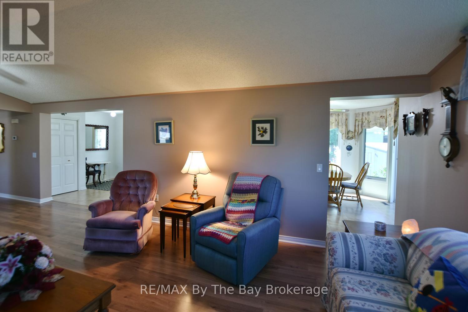 12 Indiana Avenue Property Photo 32