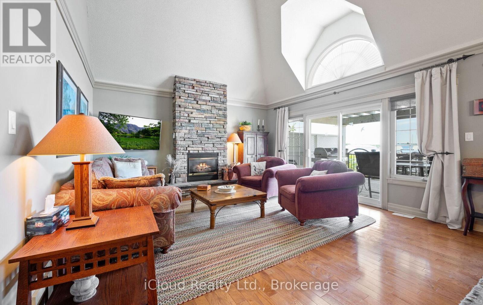 104 Wycliffe Cove Property Photo 15