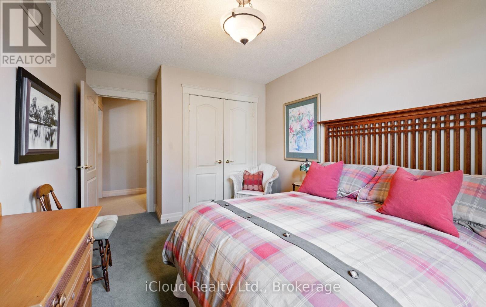 104 Wycliffe Cove Property Photo 36