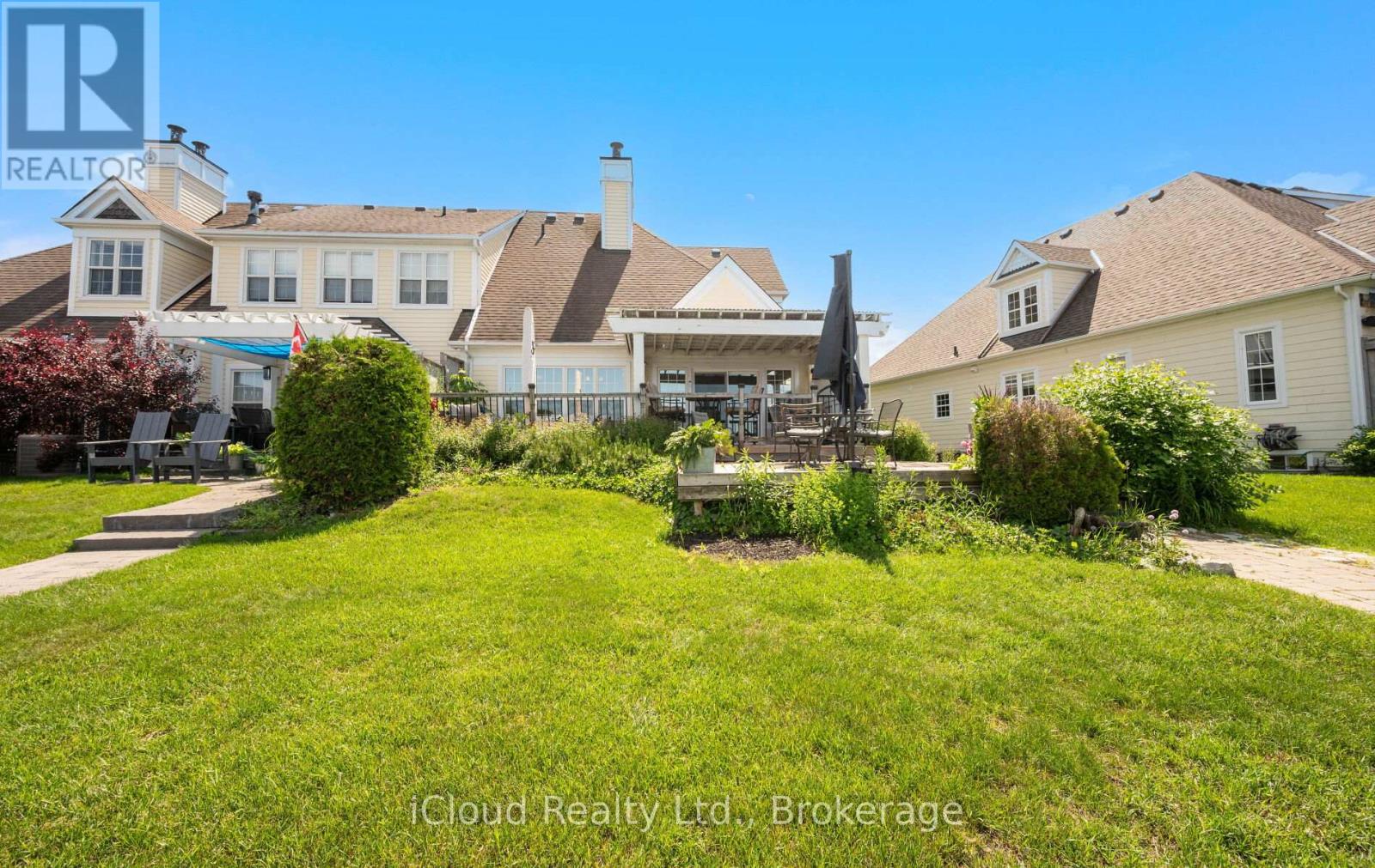 104 Wycliffe Cove Property Photo 45