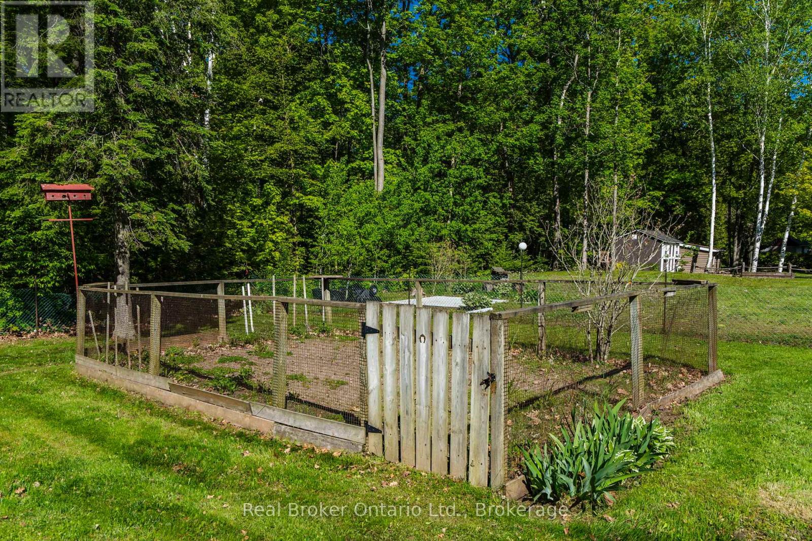 24 Poplar Drive Property Photo 24