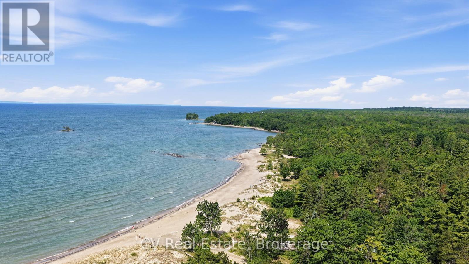 581 Tiny Beaches Road N Property Photo 15