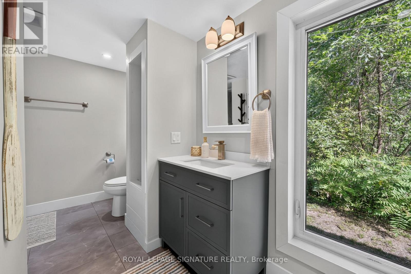 68 Forest Harbour Parkway Property Photo 1