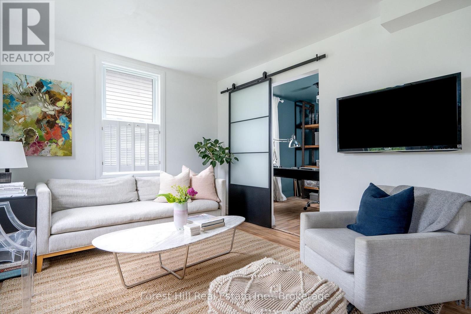 461 Fifth Street Property Photo 12