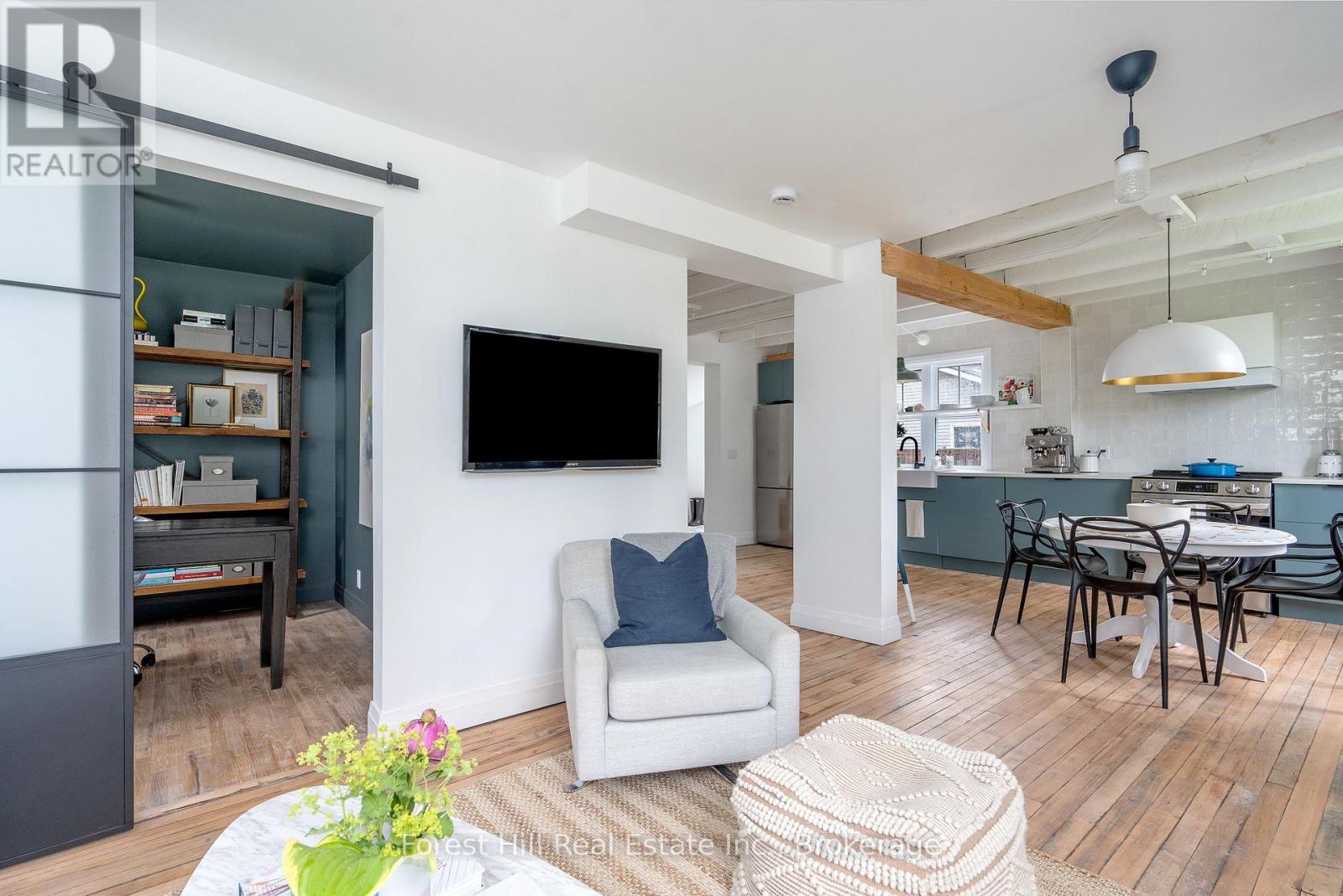 461 Fifth Street Property Photo 15