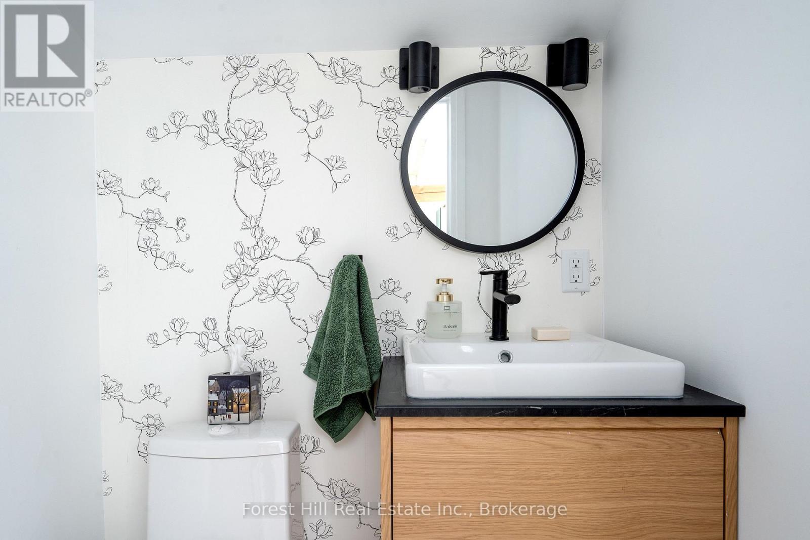 461 Fifth Street Property Photo 17